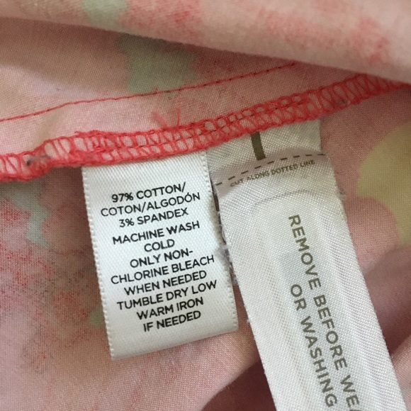 Ann Taylor LOFT | Floral Peplum Top - Picture 6 of 6